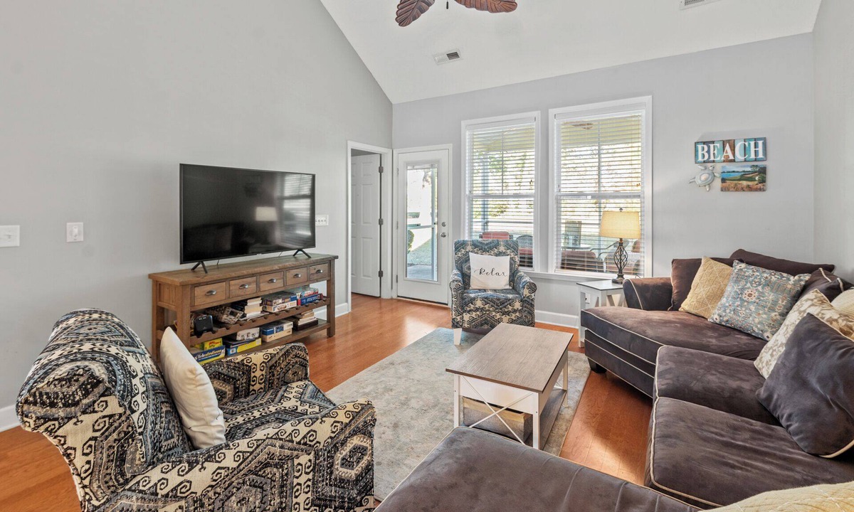 North Myrtle Beach House | Beautiful 3 bedroom 2.5 bath Townhome