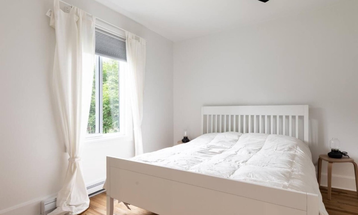 Chambly Condo | Beautiful 5 1/2 located in Chambly near the basin