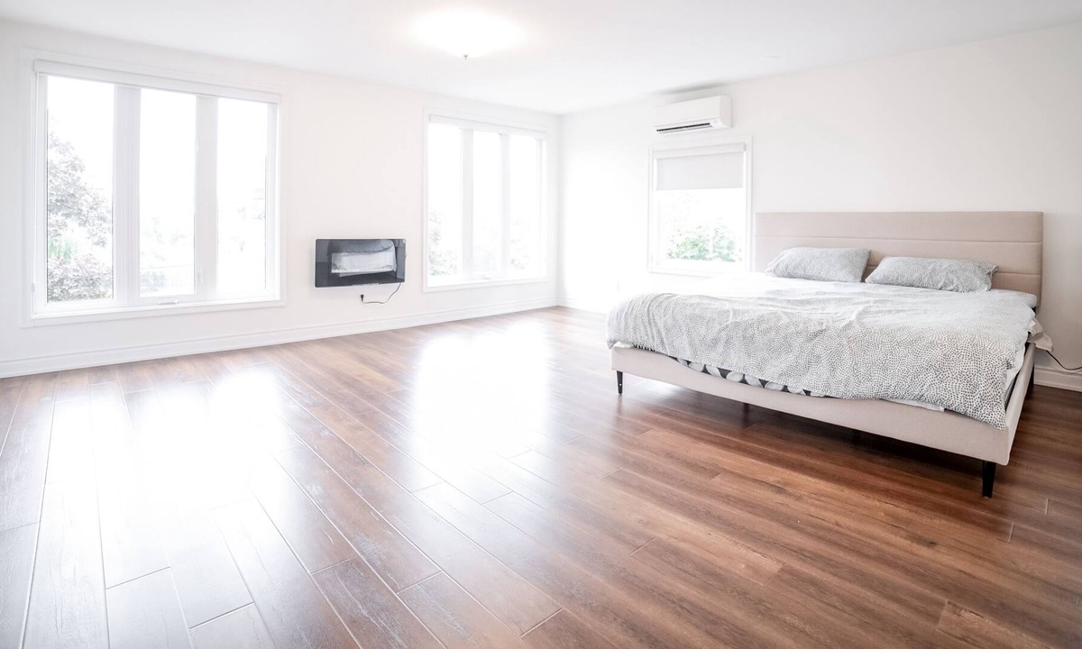 Richmond Hill Villa | Beautiful 5 Bedroom Villa, Modern Interior, surrounded by parks, trails& grocery