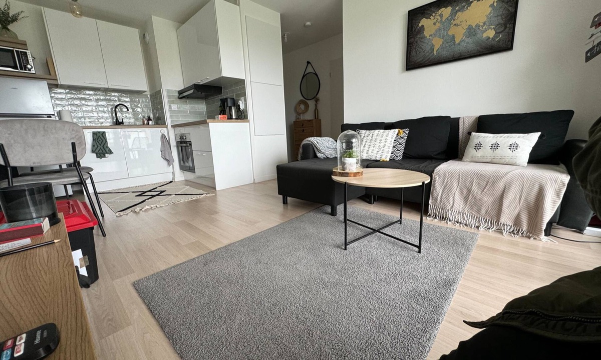 Blainville-sur-Orne Apartment | Beautiful appt with balcony in Blainville-sur-Orne