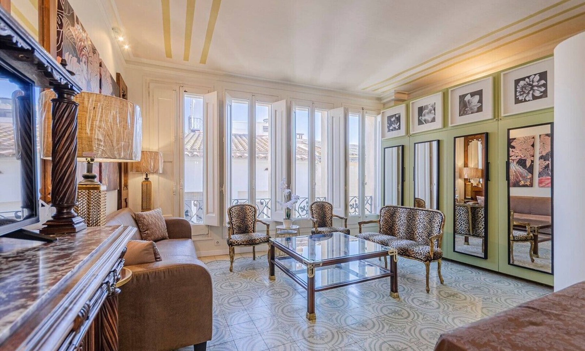 Canet de Mar House | Beautiful accomodation next to the sundy beach, 40 km from Barcelona