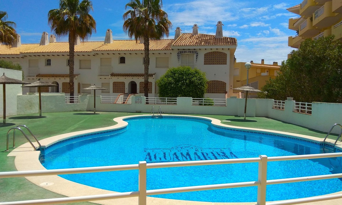 Dehesa de Campoamor Apartment | Beautiful, air-conditioned apartment with pool, right by the sea (4 people)