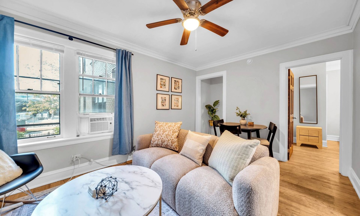 Ravenswood House | Beautiful and Comfy 1BR in Lincoln Square