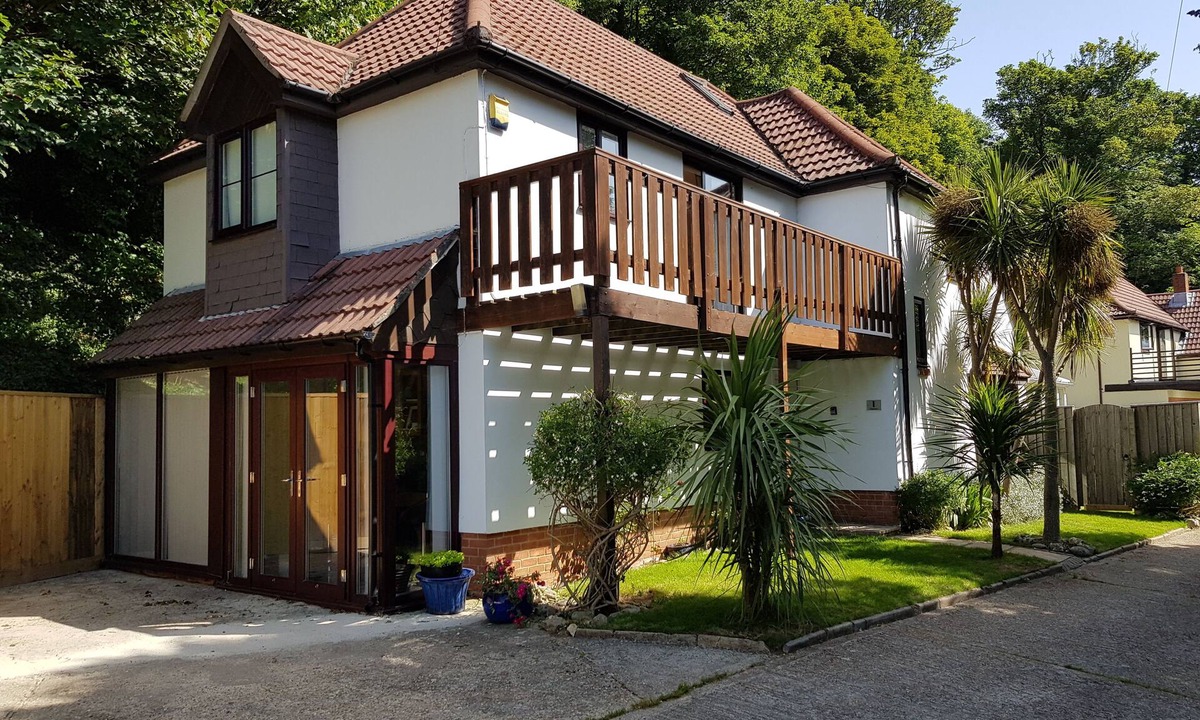Ventnor House | Beautiful and luxurious Seaside Home