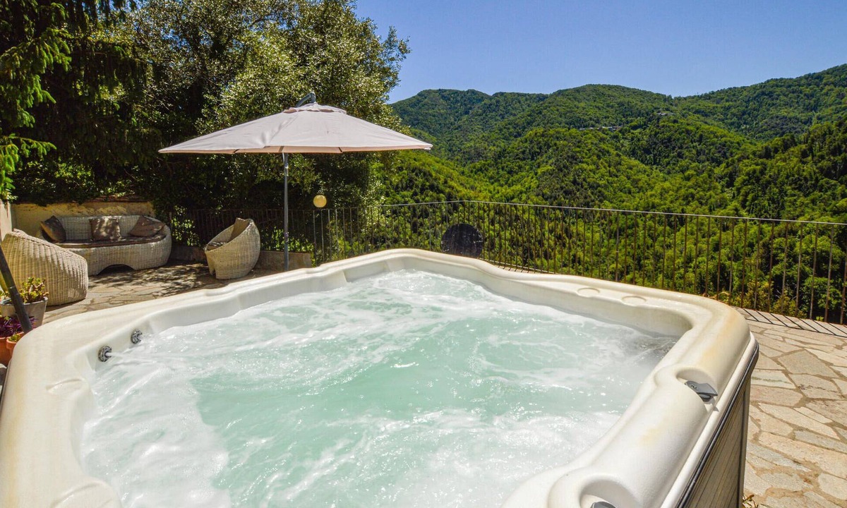 Carcheto-Brustico Apartment | Beautiful apartment in CARCHETO BRUSTICO