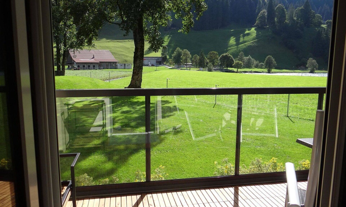Engelberg Apartment | Beautiful apartment for 4 people with WIFI, TV and balcony