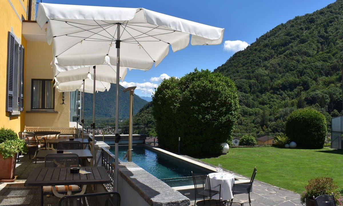 Golino Apartment | Beautiful apartment for 4 guests with pool, WIFI, TV, patio, pets allowed and panoramic view