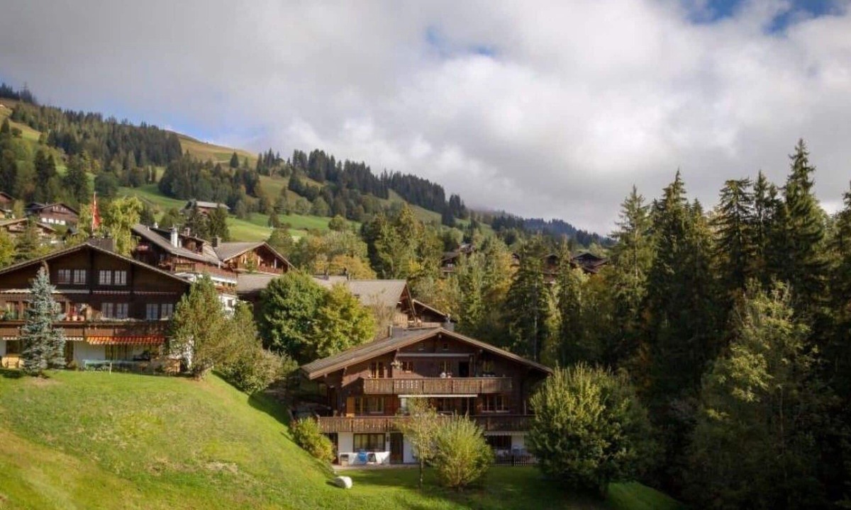 Schoenried Apartment | Beautiful apartment for 8 guests with WIFI