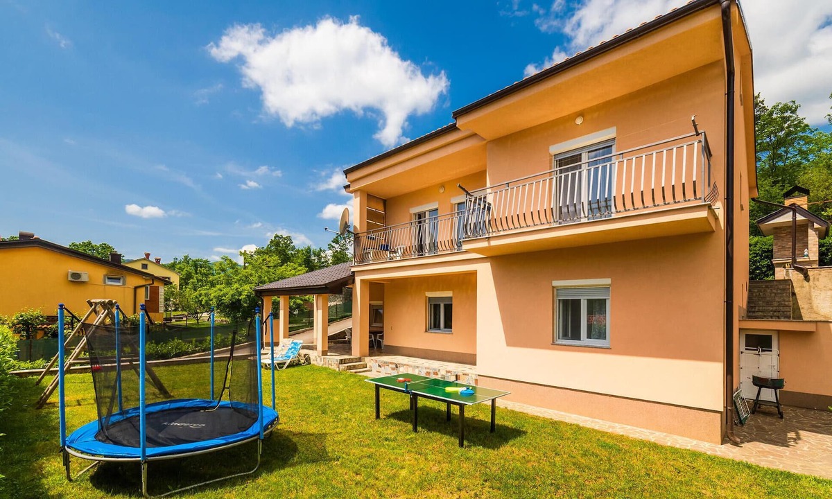 Veli Brgud Apartment | Beautiful apartment in Bresca with WiFi