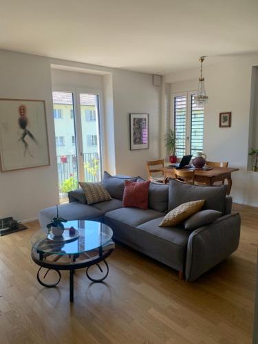 District 4 Apartment | Beautiful Apartment in Central Zurich