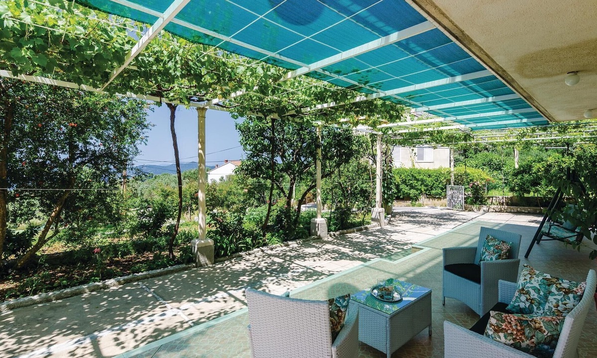 Brsecine Apartment | Beautiful apartment in Brsecine with WiFi