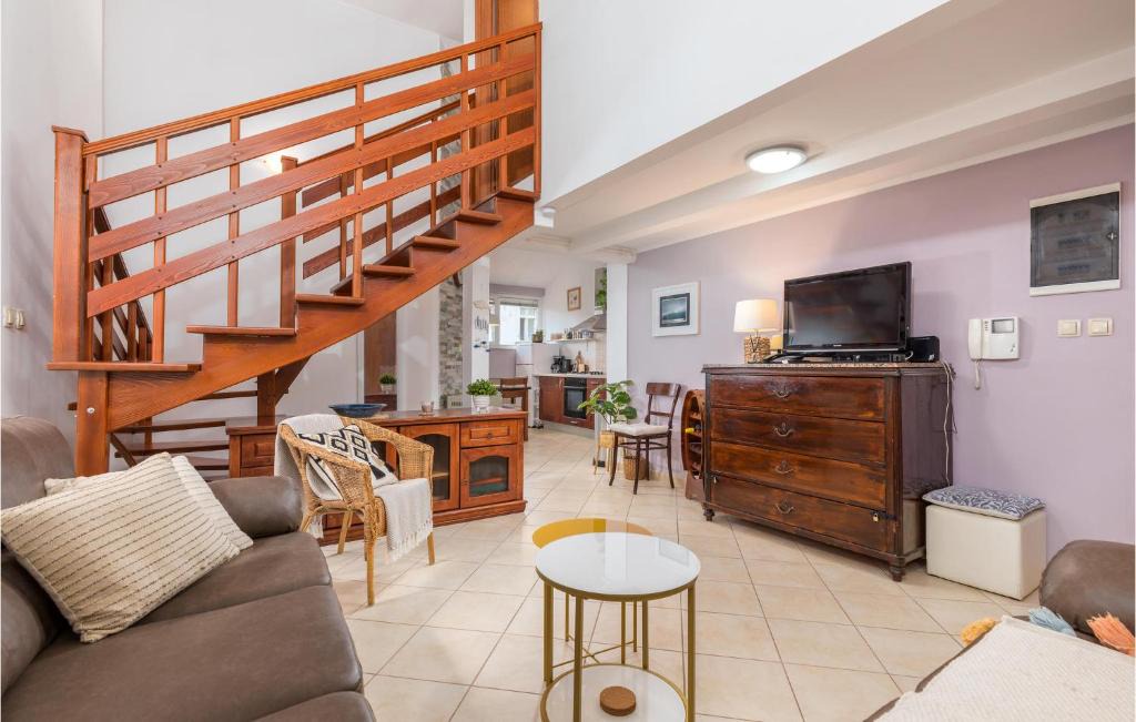 Pula Apartment | Beautiful apartment in Pula with 2 Bedrooms and WiFi