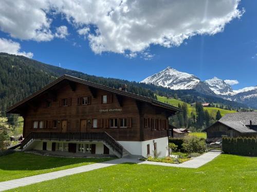Feutersoey Apartment | Beautiful Apartment With Stunning View - Chalet Mutthorn