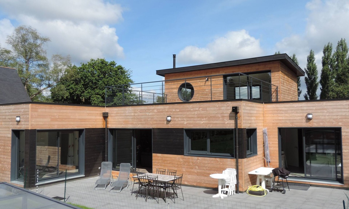 Combrit Villa | BEAUTIFUL ARCHITECT VILLA WITH SWIMMING POOL