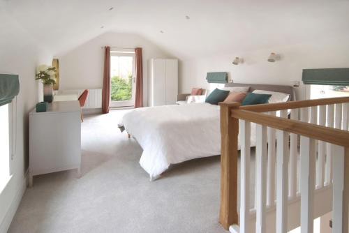 Selby House | Beautiful barn conversion with easy access to York