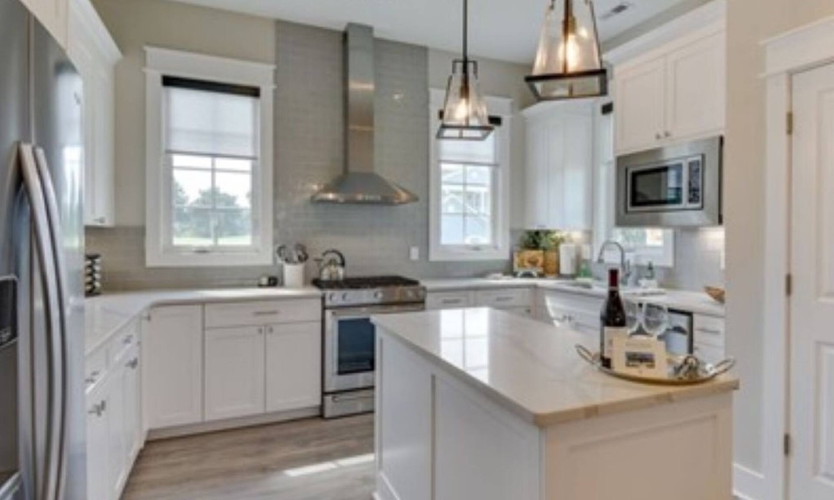 Cape Charles House | Beautiful Bay Creek home in Bayside Community, 3 minute walk to the beach!