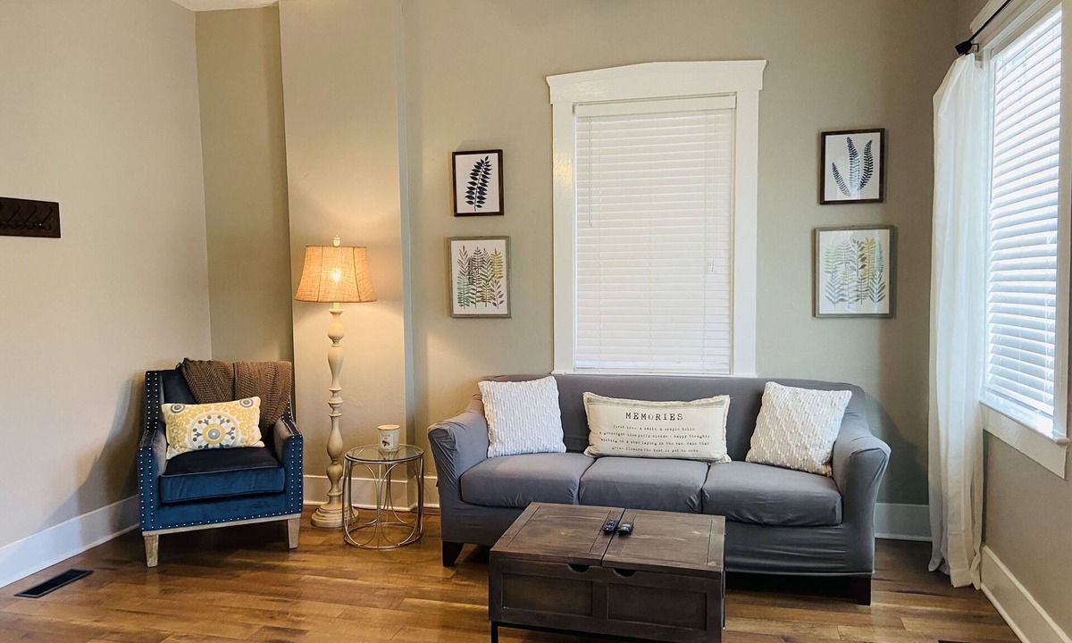 St. Charles Historic District House | Beautiful Benton Beauty