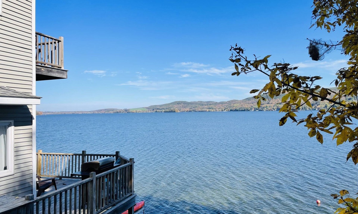 Richfield Springs House | Beautiful Big Lake Front House W/gorgeous lake views