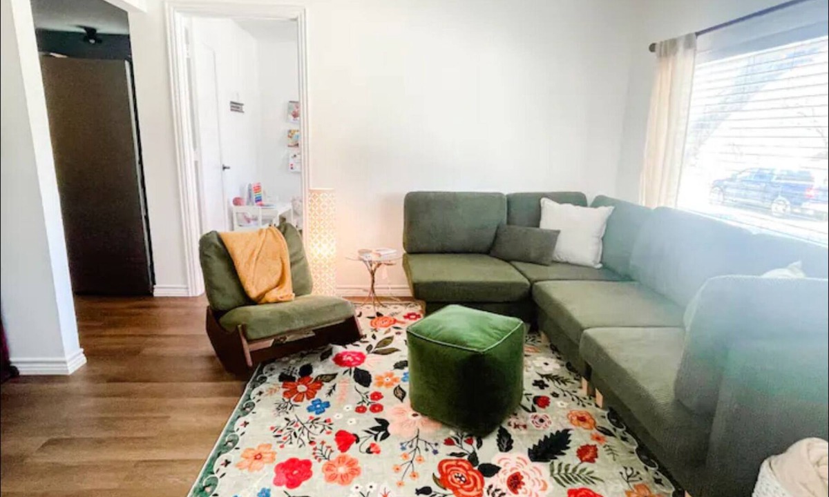 McKinney House | Beautiful Boho Bungalow - New Renovation