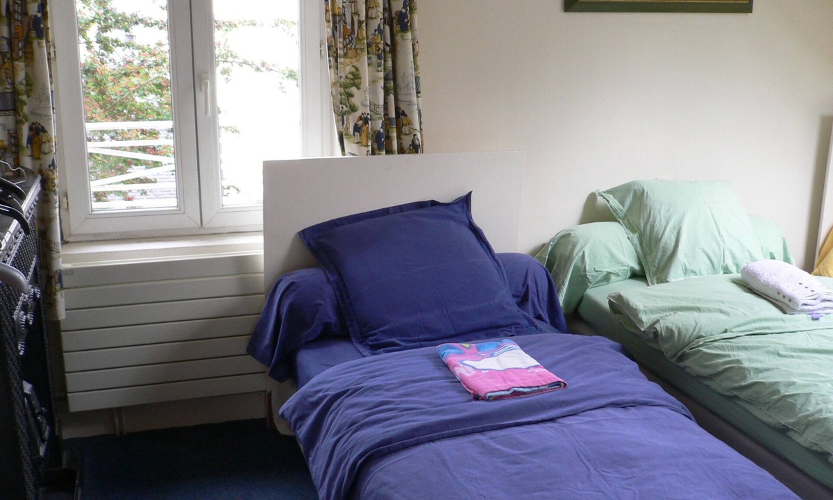 Le Mesnil-Esnard House | Beautiful bright room