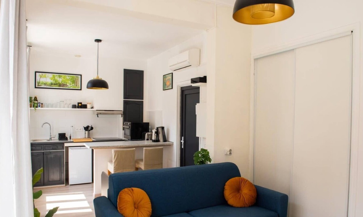 Le Busca Apartment | Beautiful, bright studio in Toulouse