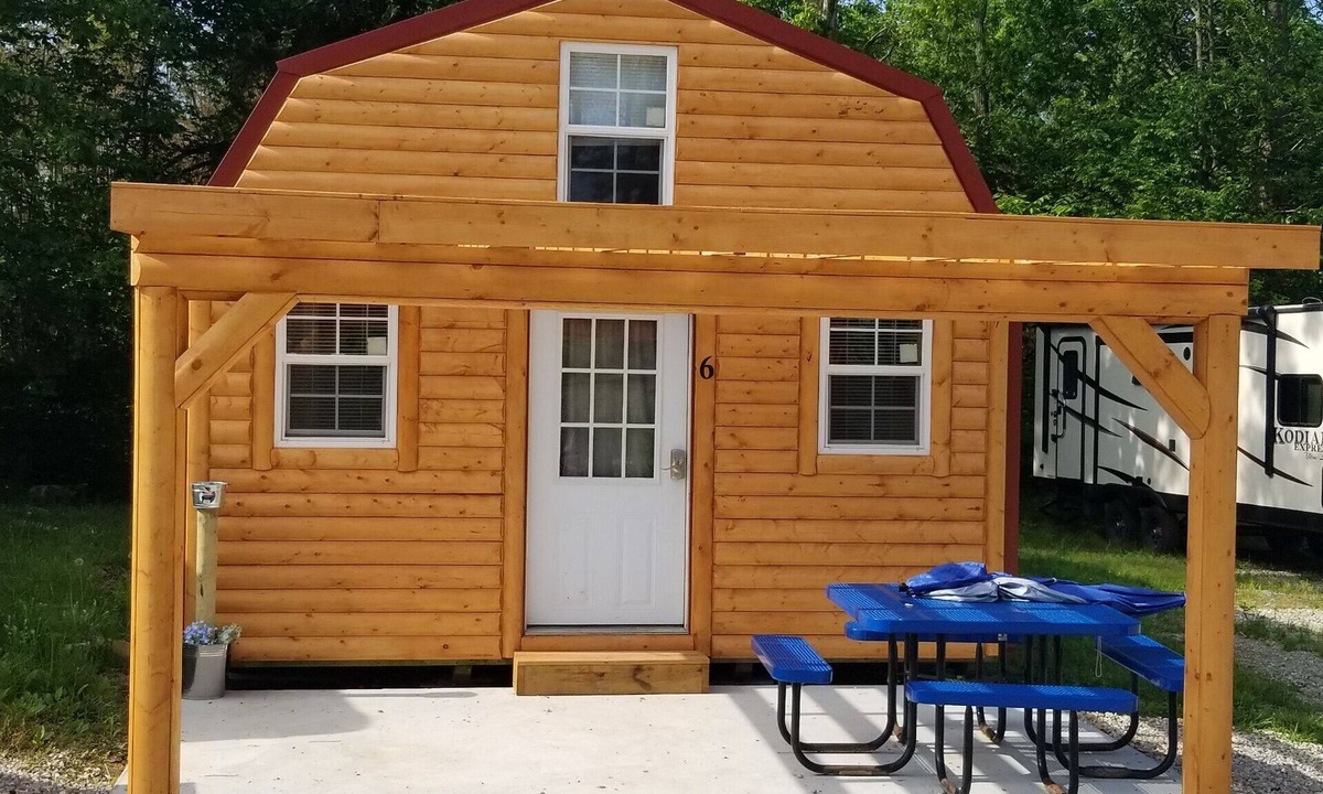 Waynesville Cabin | Beautiful Cabin Sleeps 8