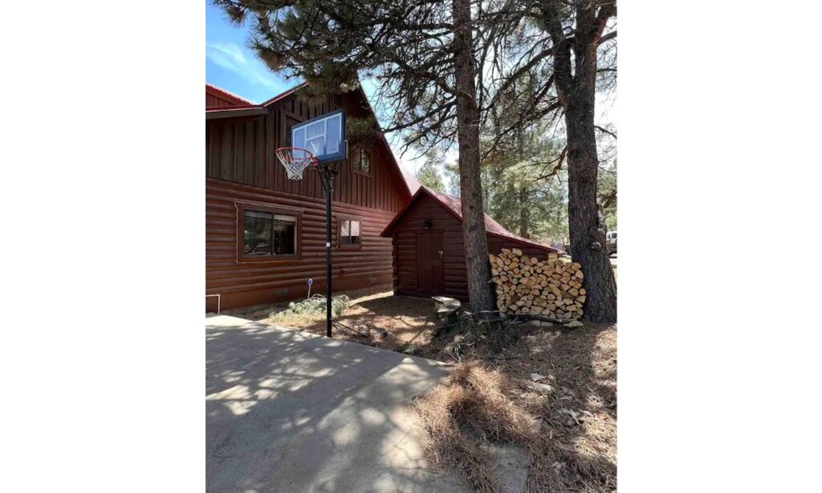 Pagosa Highlands Ski Chalet | Beautiful Cabin Retreat:Ski, Hike, Fishing&Bike!