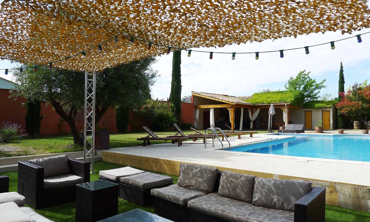 Canet House | Beautiful charming house 16- 20 per. 400 m2 air-conditioned with swimming pool