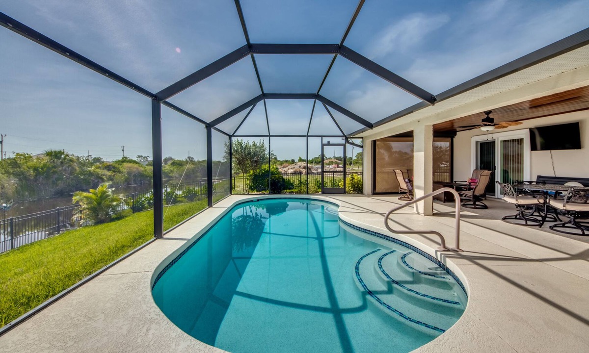 Jacarandas House | Beautiful, clean peaceful stay.