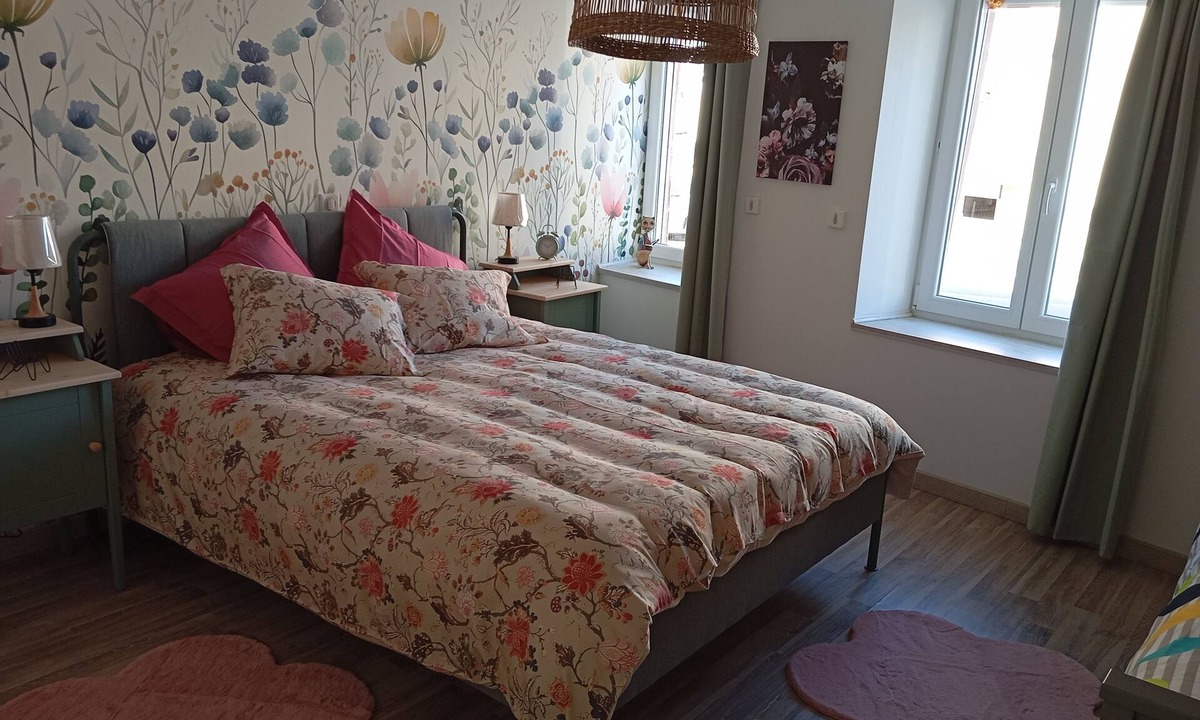 Joigny-sur-Meuse Apartment | Beautiful, comfortable accommodation in the Meuse Valley