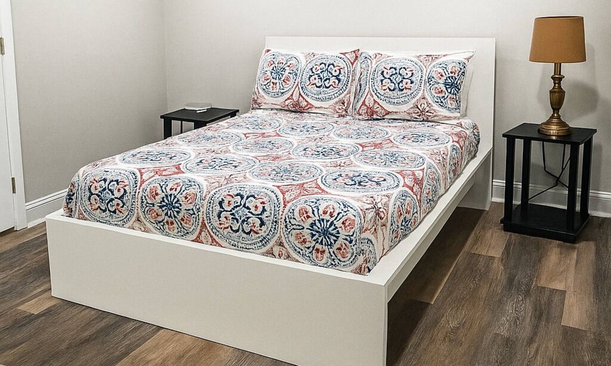 Frankford Apartment | Beautiful & Comfortable Place 2 bed 1 bath with WiFi, AC