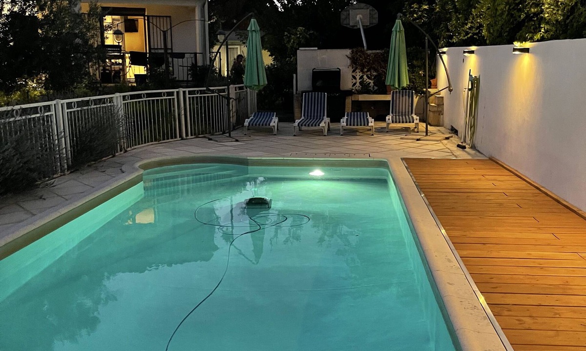 Clarensac Villa | Beautiful comfortable villa with swimming pool and sauna, ideal for family or friends
