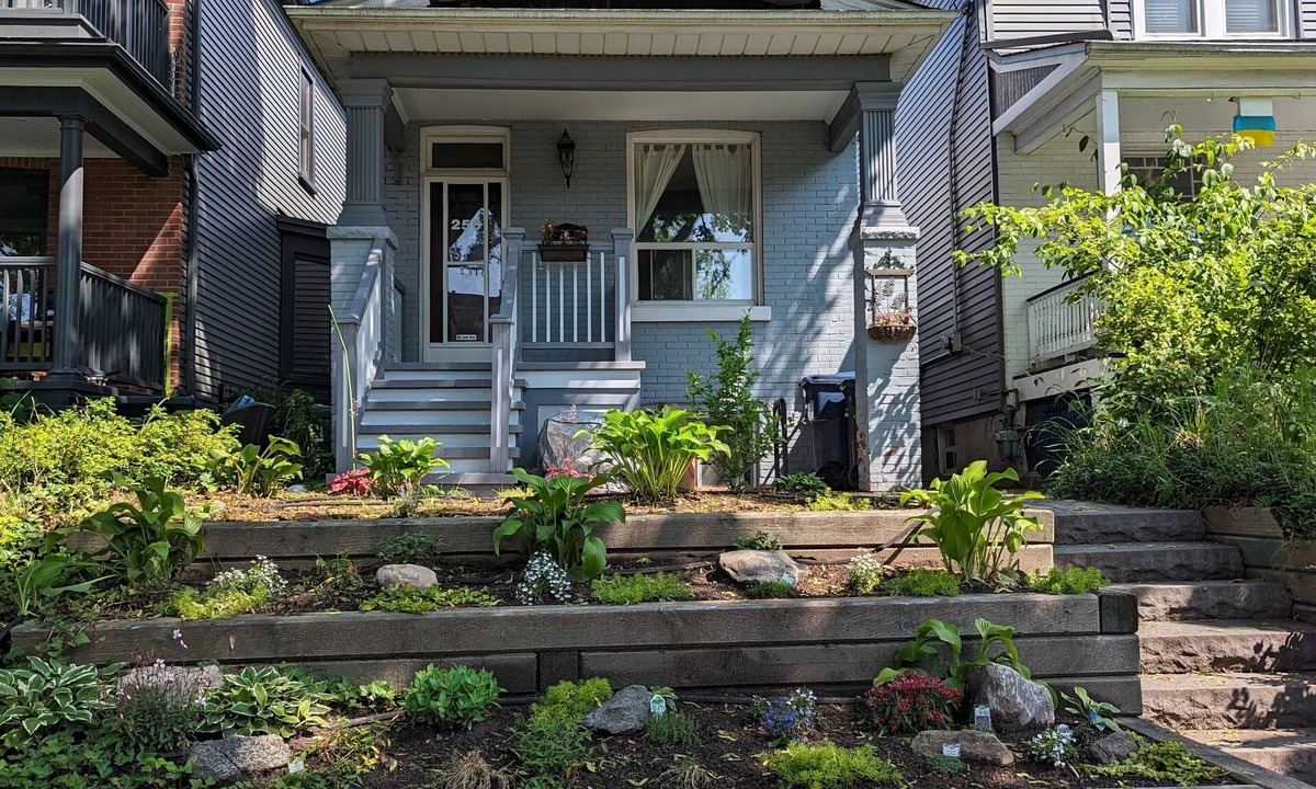 Riverdale Apartment | Beautiful Comfortable Riverdale Home.nNow 20% discount for stays over 30 days