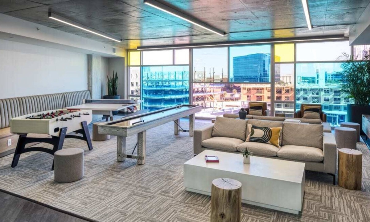 Callahan Apartment | BEAUTIFUL CONDO DOWNTOWN