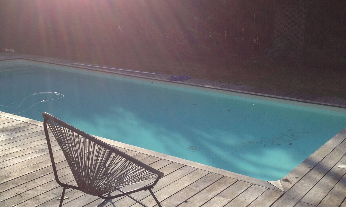 Merignac House | Beautiful contemporary house calm absolute