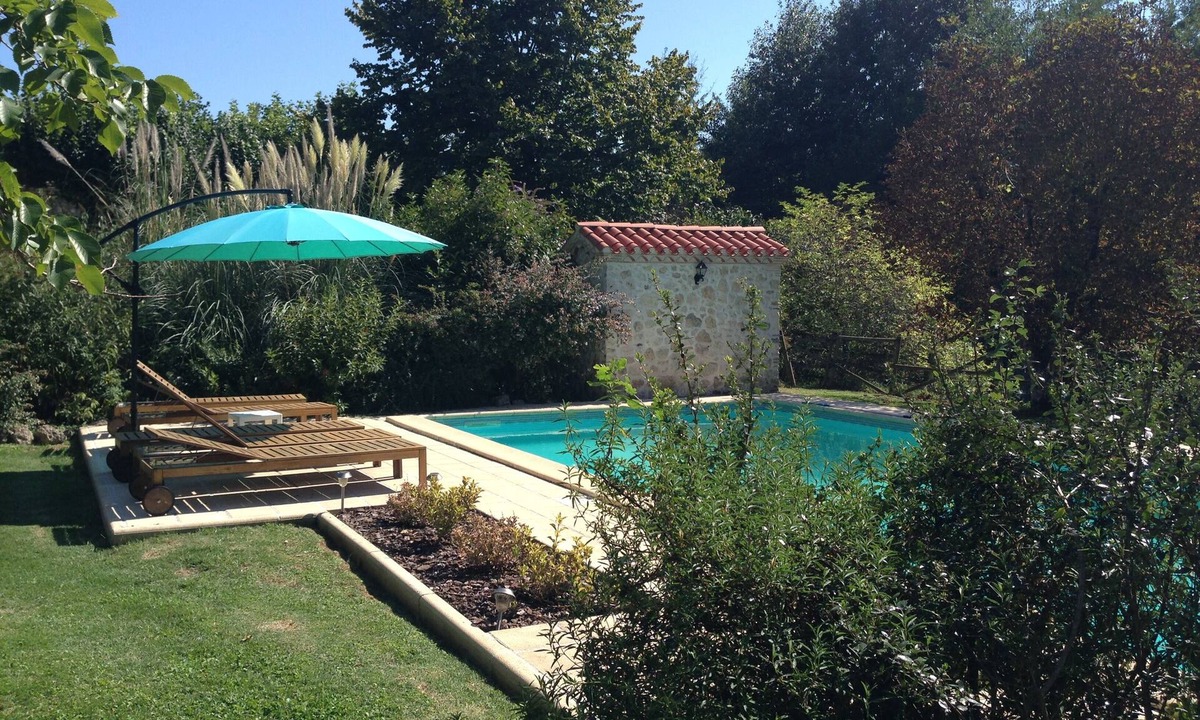 Pont-du-Casse House | Beautiful Converted Barn with Private Pool