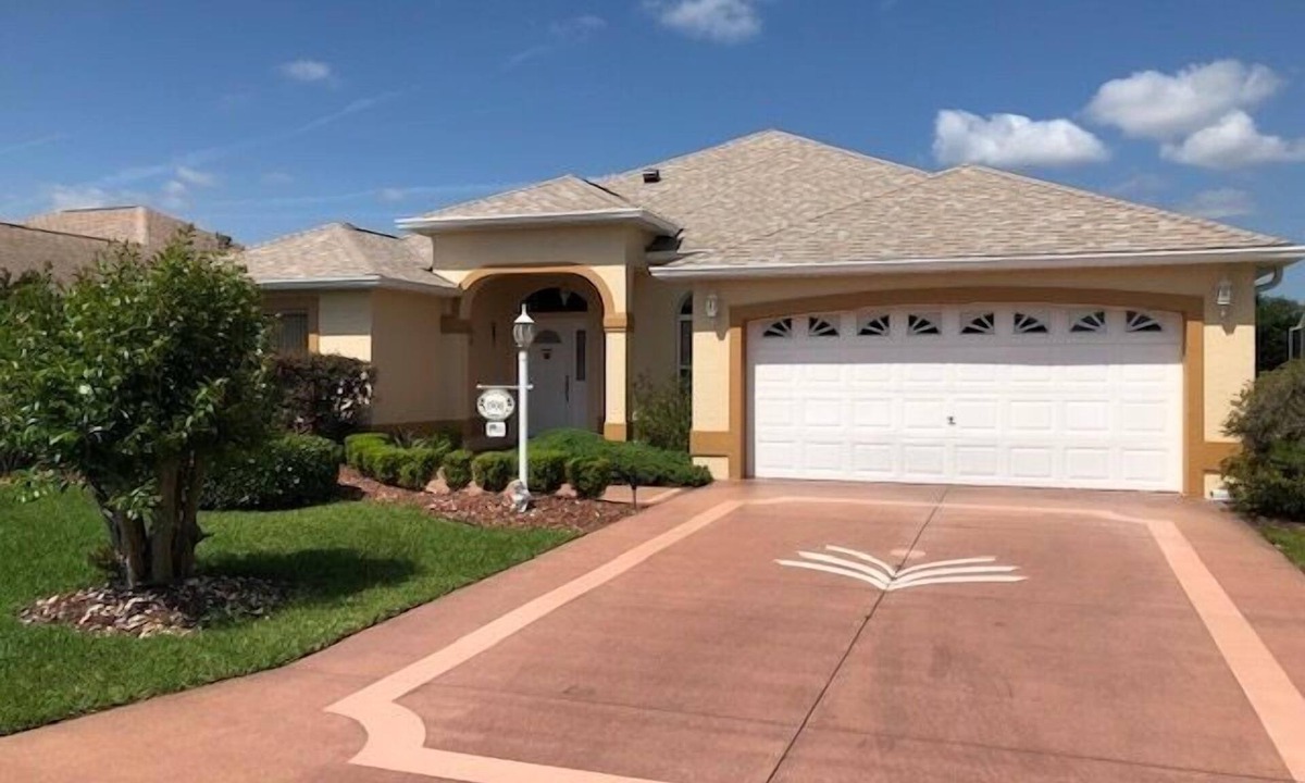 Santo Domingo House | BEAUTIFUL DESIGNER HOME NEAR SPANISH SPRINGS SQUARE AWESOME LOCATION BOOK NOW