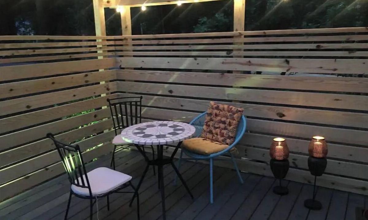 Wise Apartment | Beautiful Dog Friendly Tiny Home!