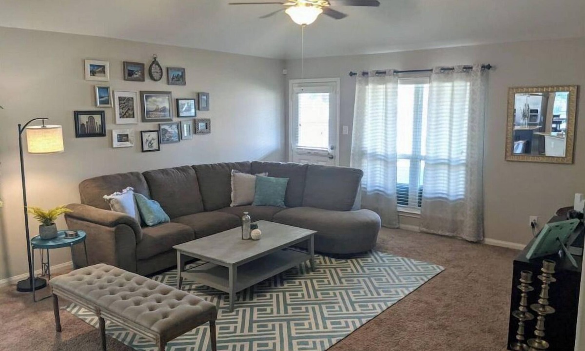 Central Southwest House | Beautiful ENTIRE home-NRG, Med Center & Downtown