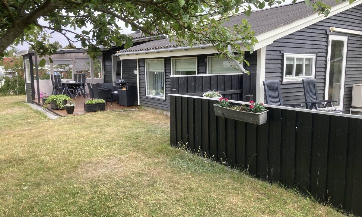 Hemmet House | Beautiful family house near the fjord and forest with surfing opportunities