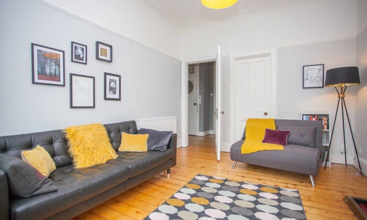Glasgow Westend Apartment | Beautiful Flat in Great West end Location