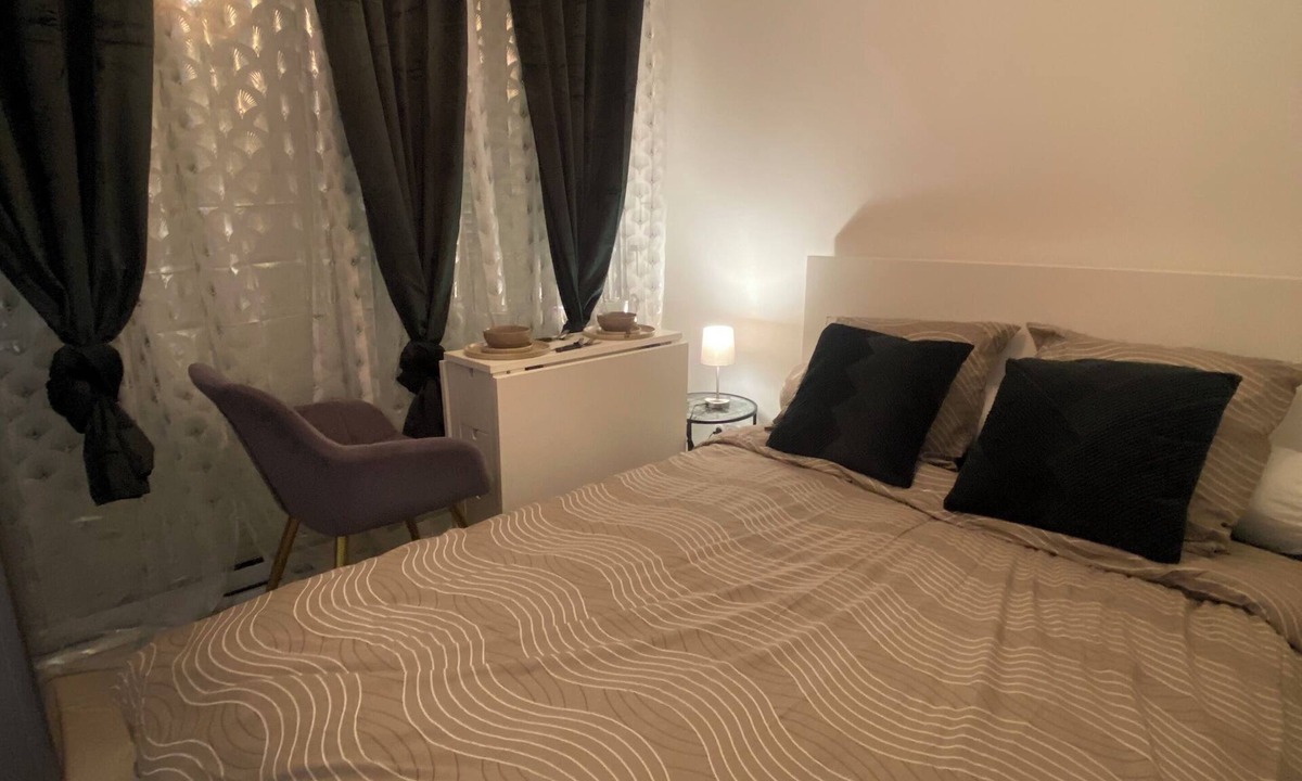 Saint-Remy-en-Rollat Apartment | Beautiful, quiet studio near Vichy