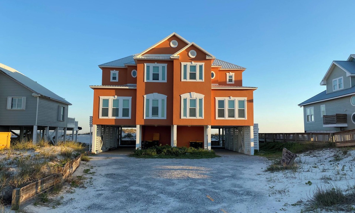 Morgantown House | Beautiful Gulf-Front Duplex in Morgantown. Gulf Shores, AL