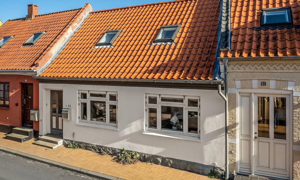 Assens House | Beautiful home in Assens with WiFi