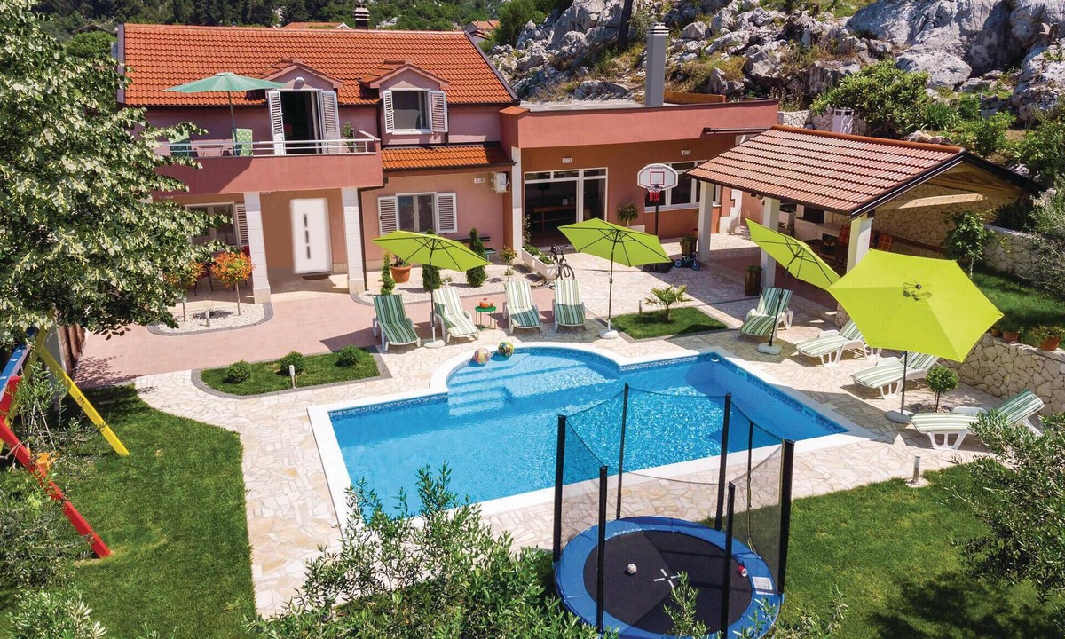 Ploce House | Beautiful home in Bacina