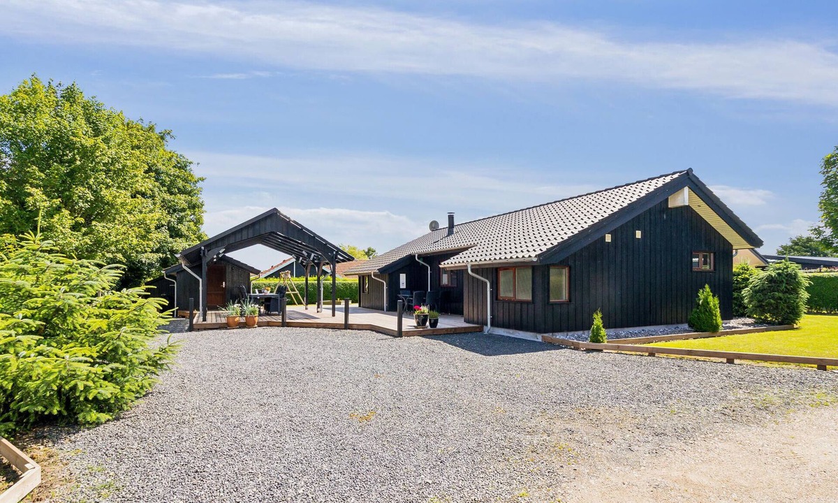 Bjert House | Beautiful home in Bjert with sauna