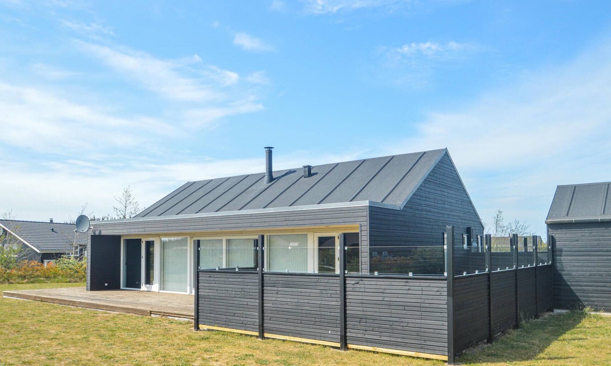 Tranum House | Beautiful home in Brovst with sauna