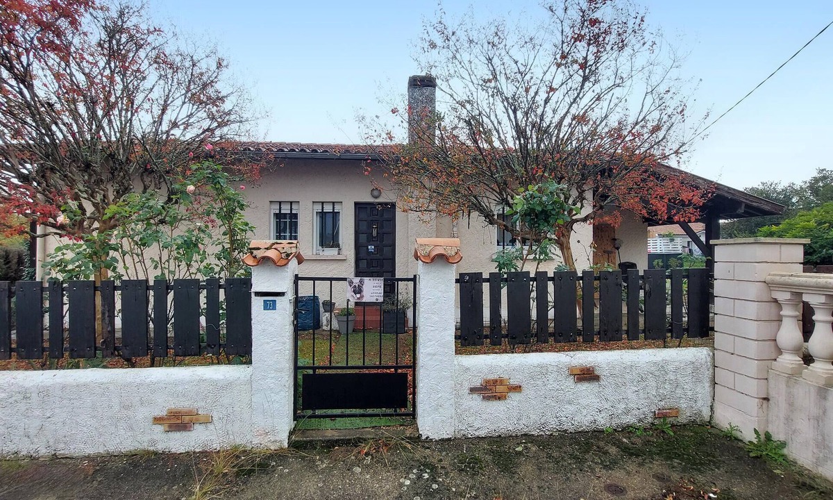 Campagne House | Beautiful home in Campagne with private swimming pool, can be inside or outside