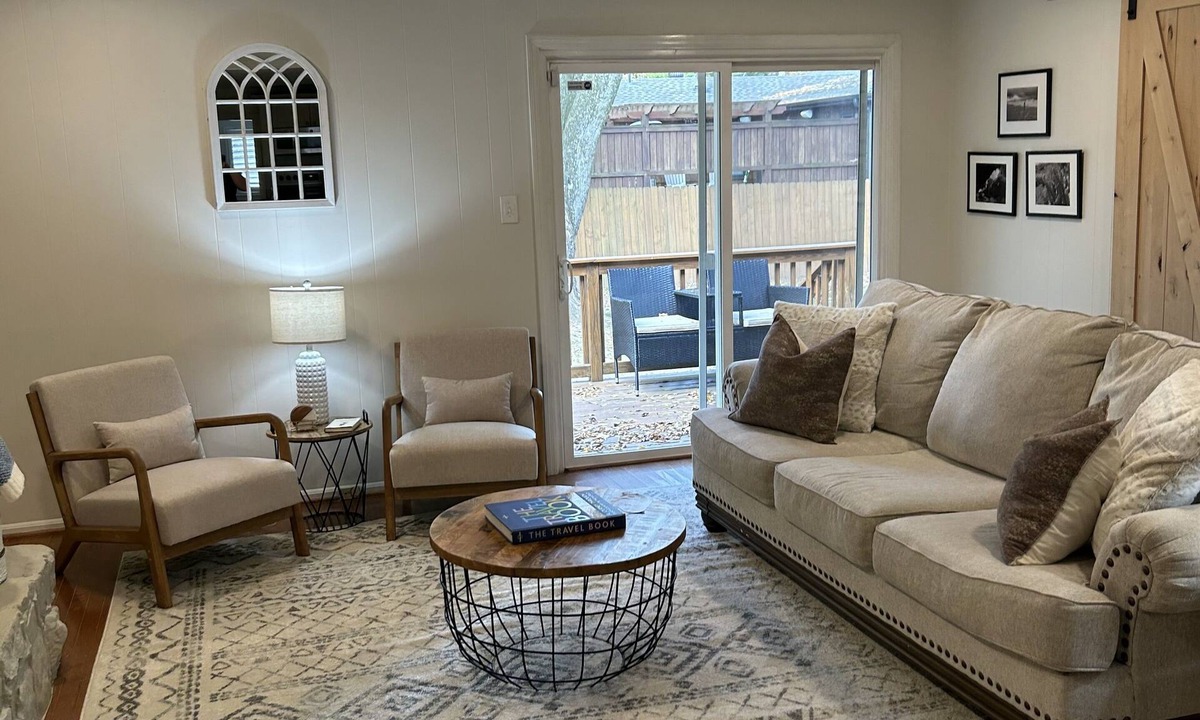Crestline Heights House | Beautiful Home in Crestline Park with Hot Tub!