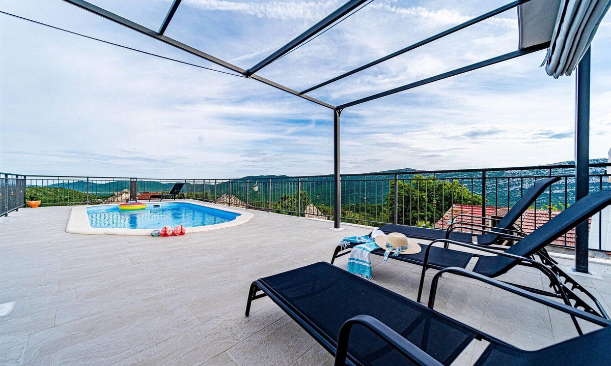 Dancanje House | Beautiful home in Dancanje